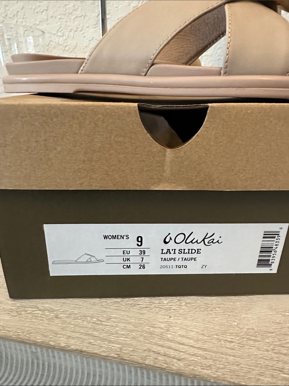 OluKai La’I Slide sandal Taupe women’s 9 N with tags - Picture 7 of 8